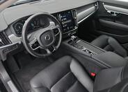 Volvo V90 4