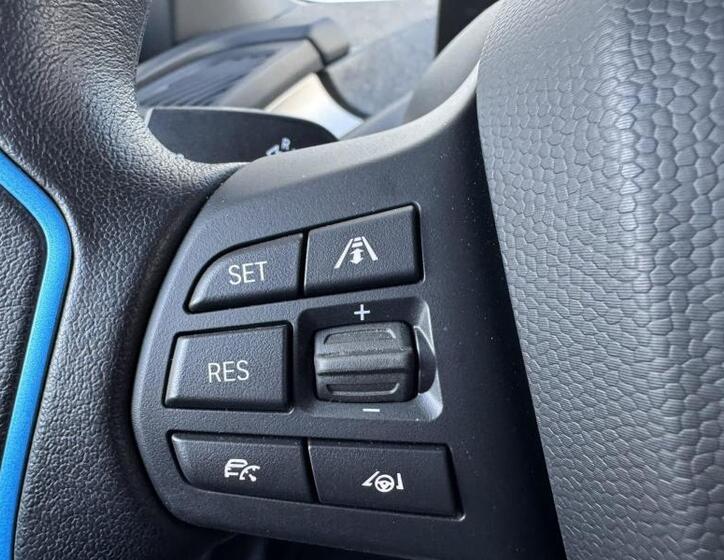 BMW i3 12