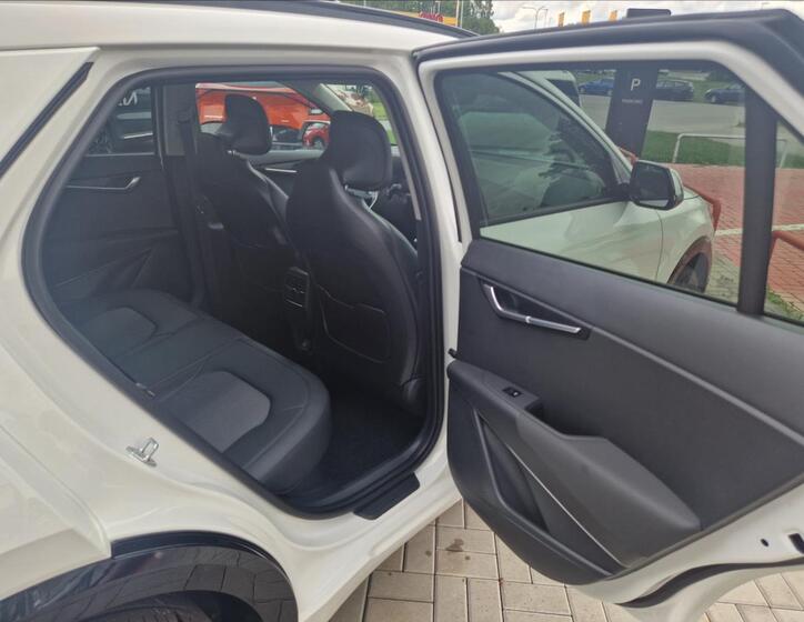 KIA Niro 12