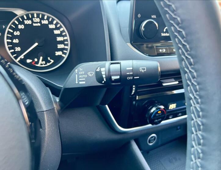 Nissan Qashqai 25