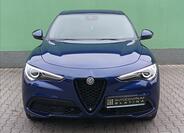 Alfa Romeo Stelvio 10