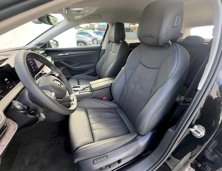 Škoda Superb 16