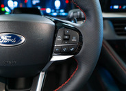 Ford Explorer 20