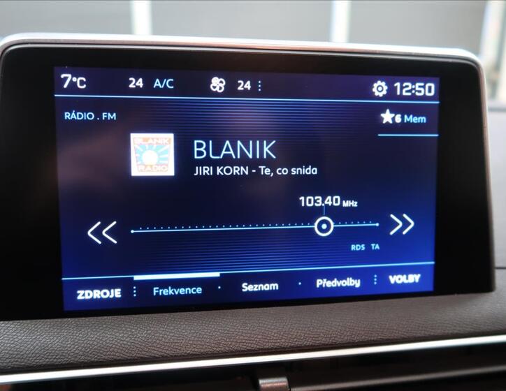 Peugeot 5008 19