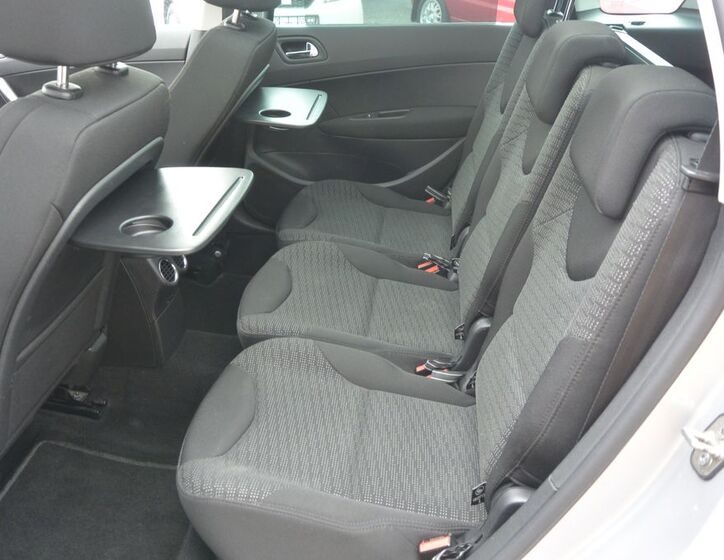 Peugeot 308 26