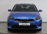 KIA Ceed 4