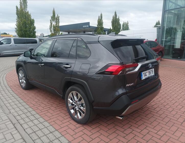 Toyota RAV4 3