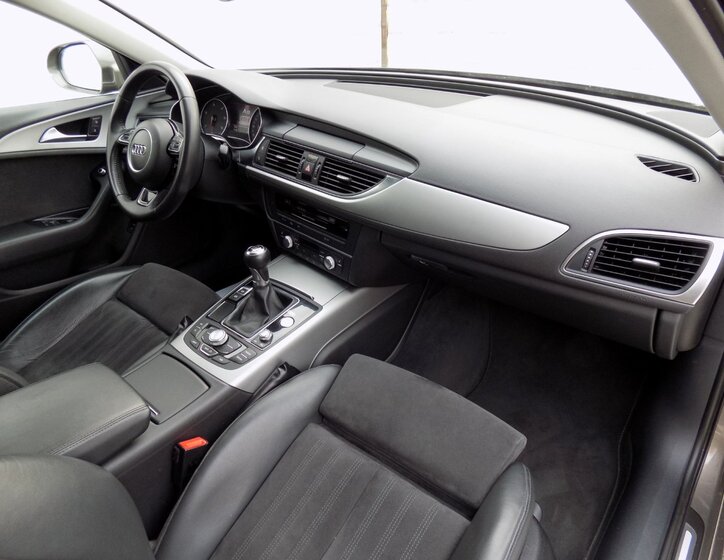 Audi A6 15
