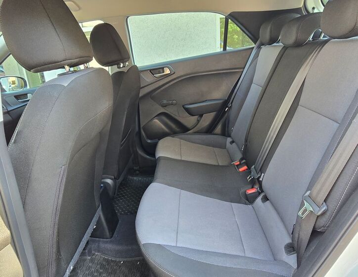 Hyundai i20 22