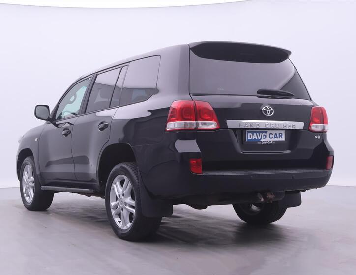Toyota Land Cruiser 5