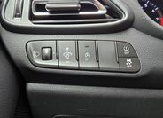 Hyundai i30 14