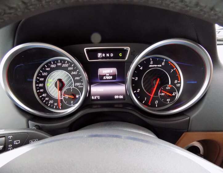 Mercedes-Benz Třídy G 33