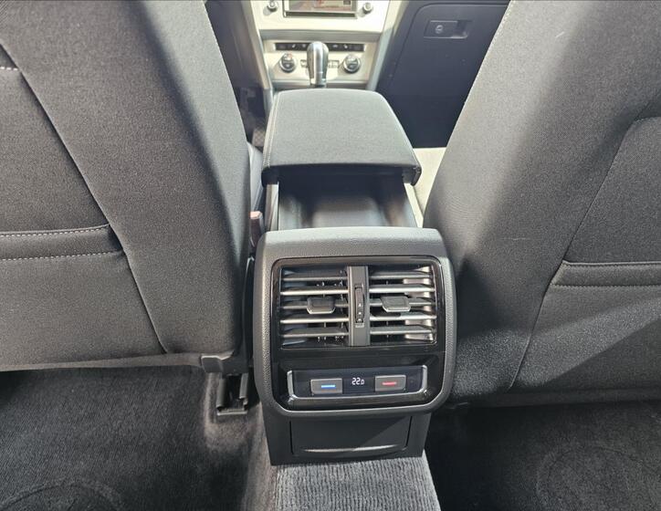 Volkswagen Passat 27