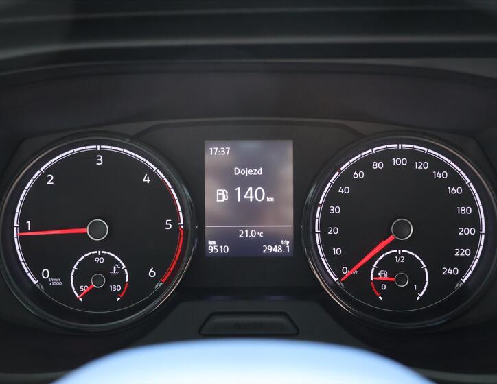 Volkswagen Transporter 16