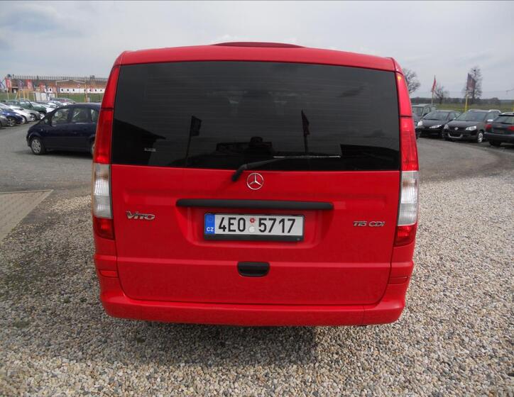 Mercedes-Benz Vito 7