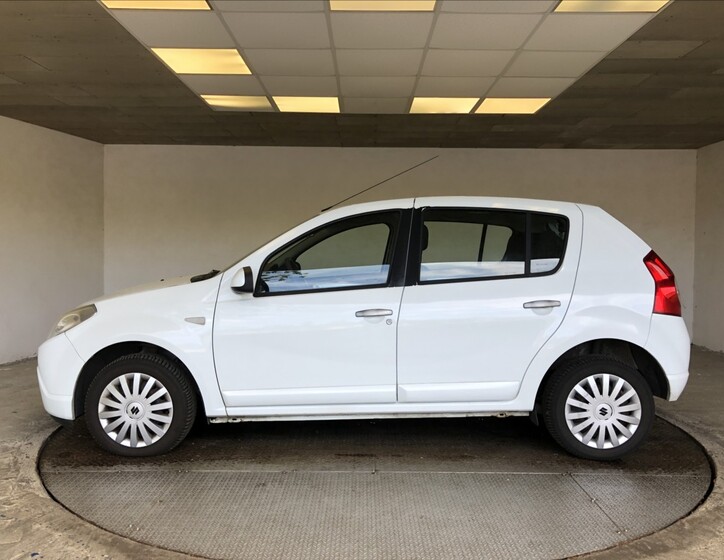Dacia Sandero 4