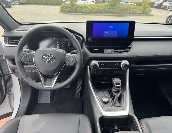 Toyota RAV4 12