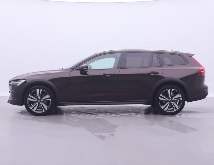 Volvo V60 4