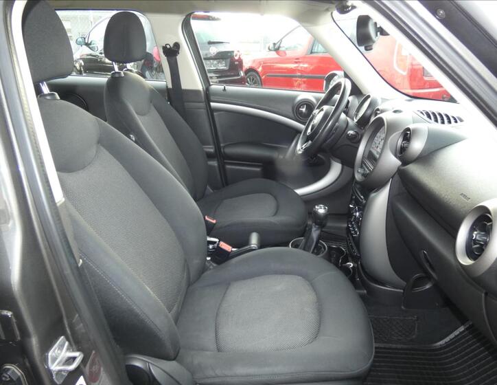 Mini Countryman 10