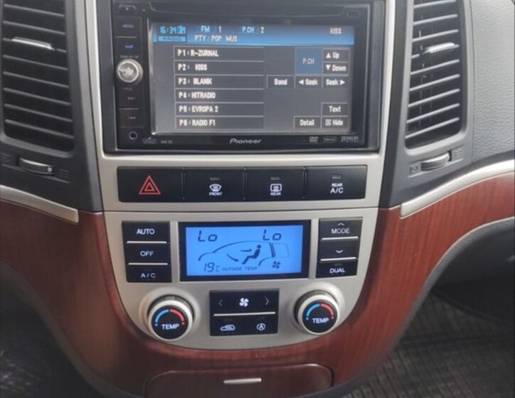 Hyundai Santa Fe 10
