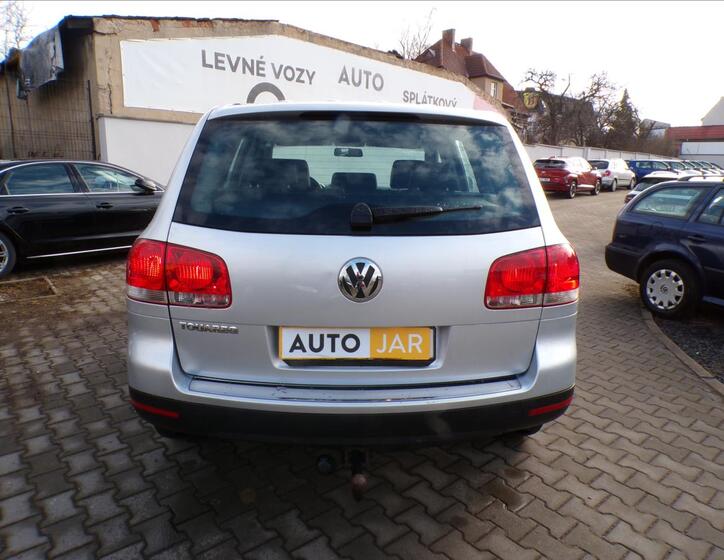 Volkswagen Touareg 6