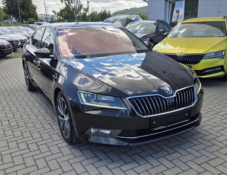 Škoda Superb 4