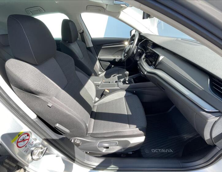 Škoda Octavia 18