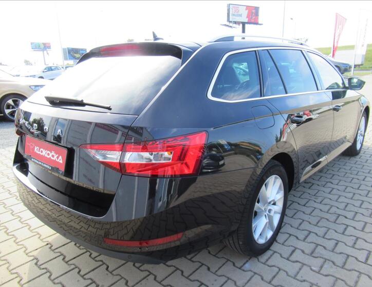 Škoda Superb 2