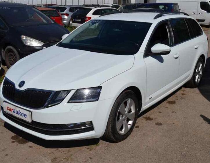 Škoda Octavia 1