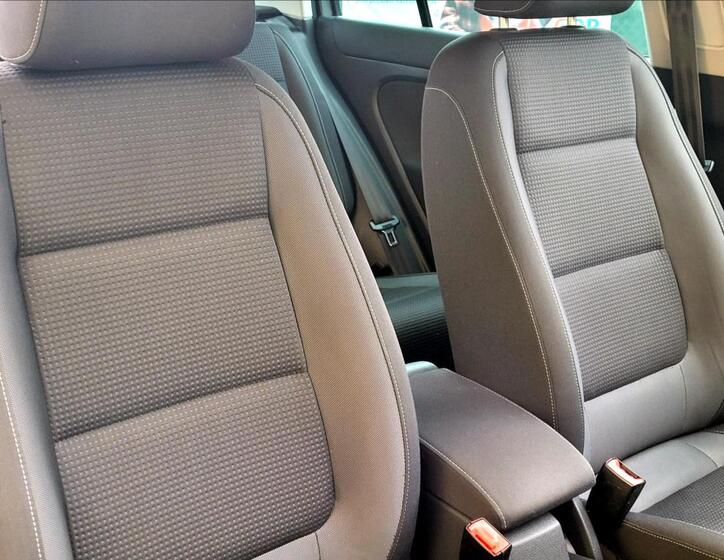 Volkswagen Golf Plus 25