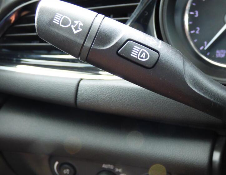 Opel Insignia 19