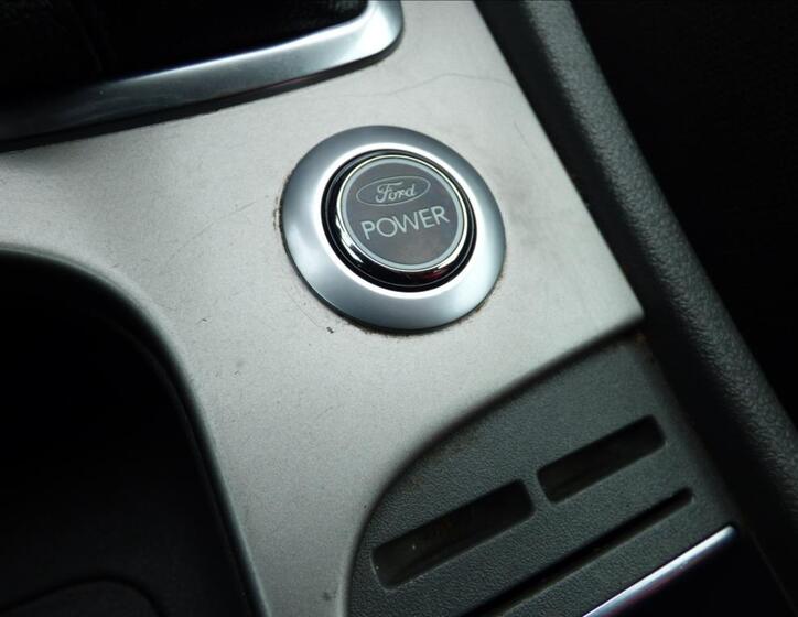 Ford Focus 27