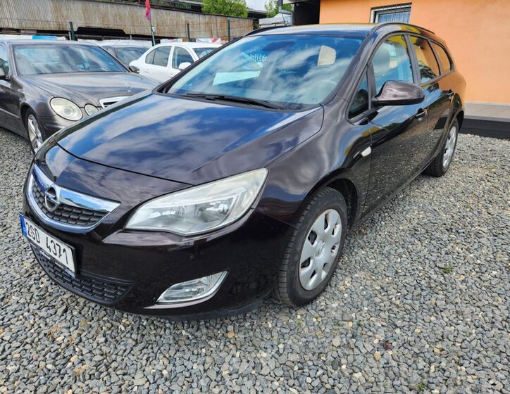 Opel Astra 6