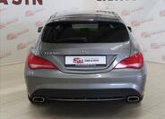 Mercedes-Benz CLA 5