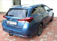 Toyota Auris 7