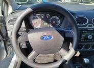 Ford Focus 10