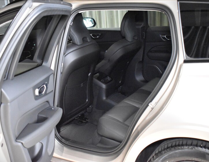 Volvo V60 18