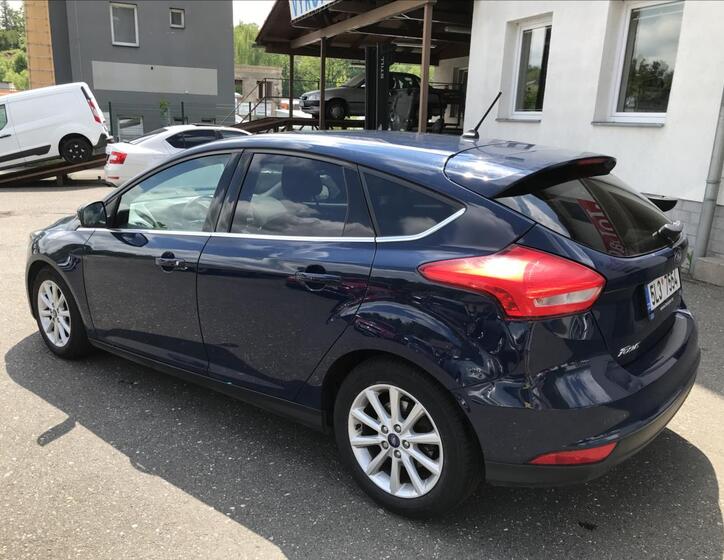 Ford Focus 7