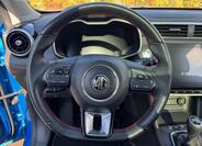 MG ZS 16