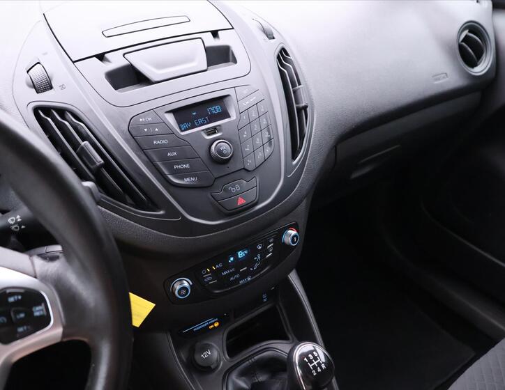 Ford Tourneo Courier 20