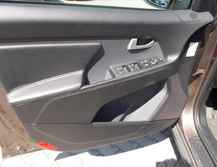 KIA Sportage 24