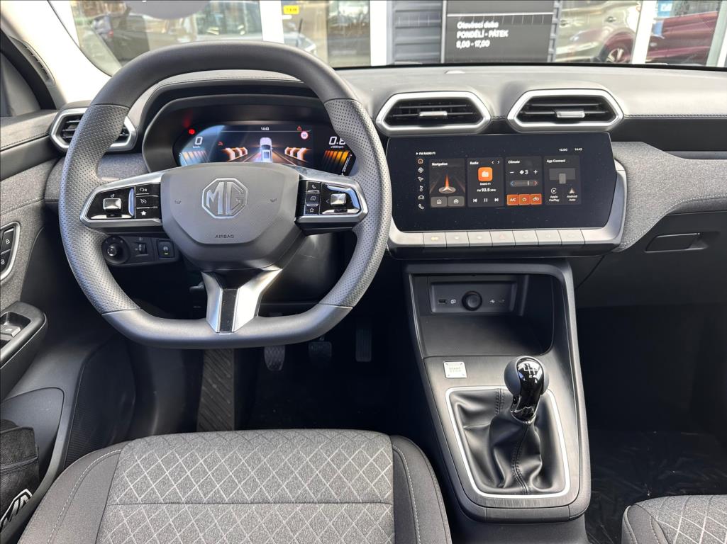 MG ZS