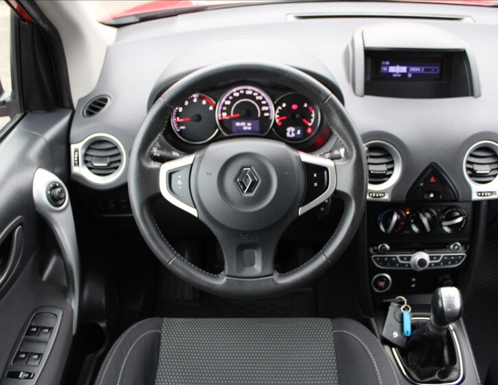 Renault Koleos 10