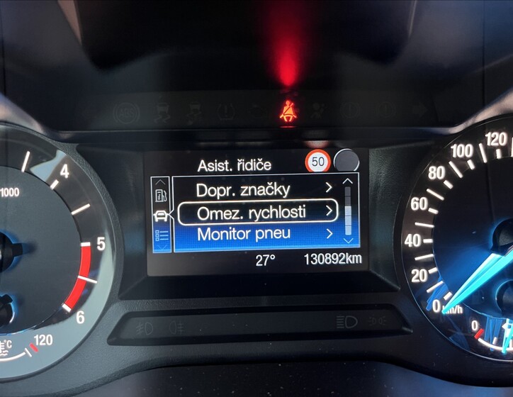 Ford Galaxy 27