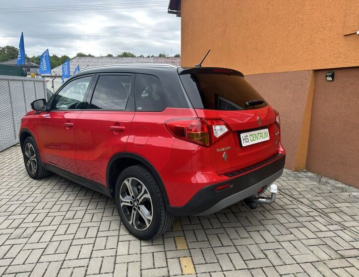 Suzuki Vitara 5