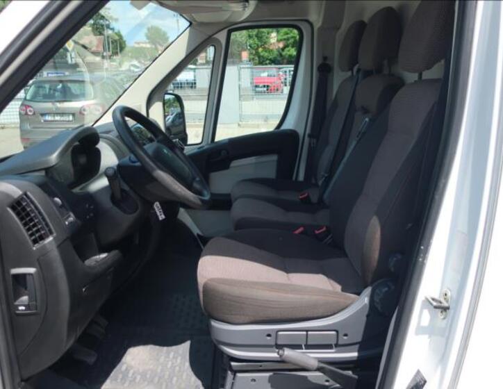 Peugeot Boxer 11