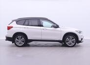 BMW X1 8