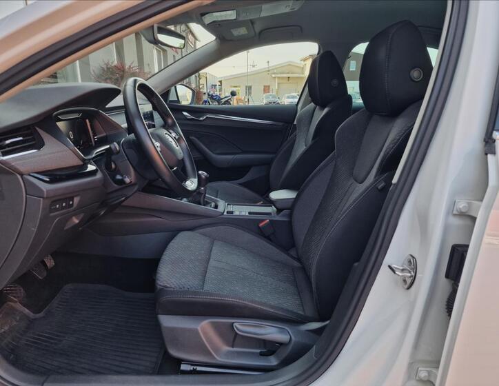 Škoda Octavia 19