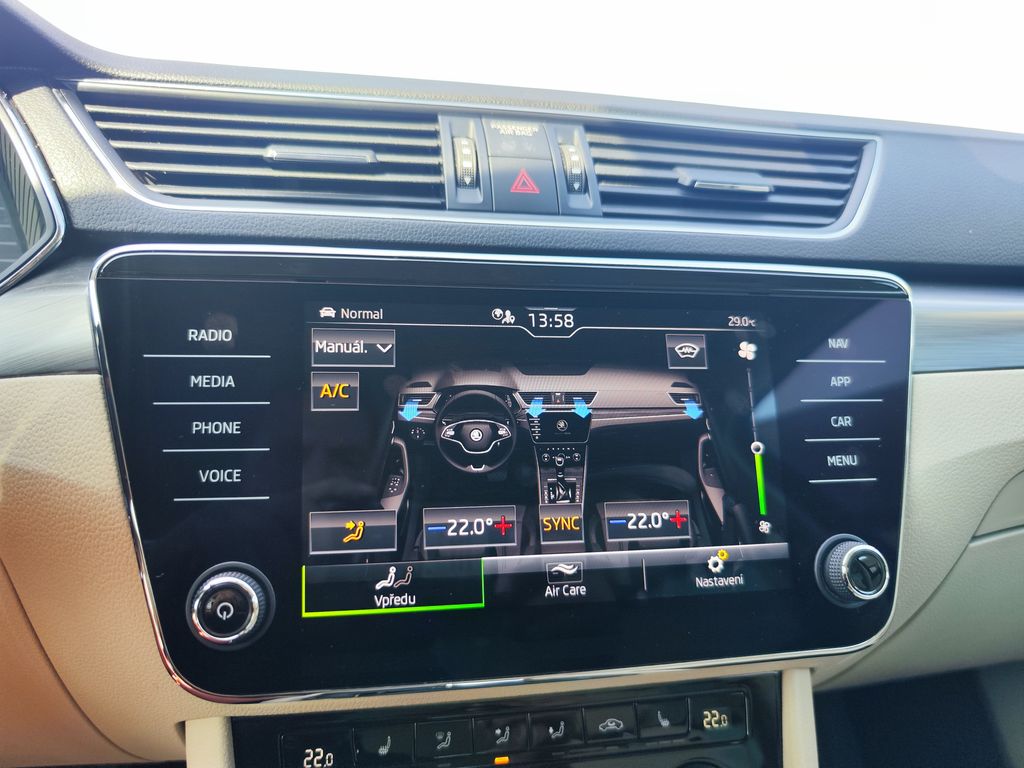 Škoda Superb