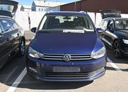 Volkswagen Touran 1